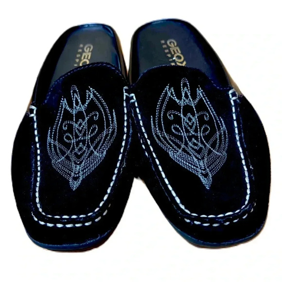 Geox Black Embroidered Design Square Toe  Loafers - Picture 1 of 7